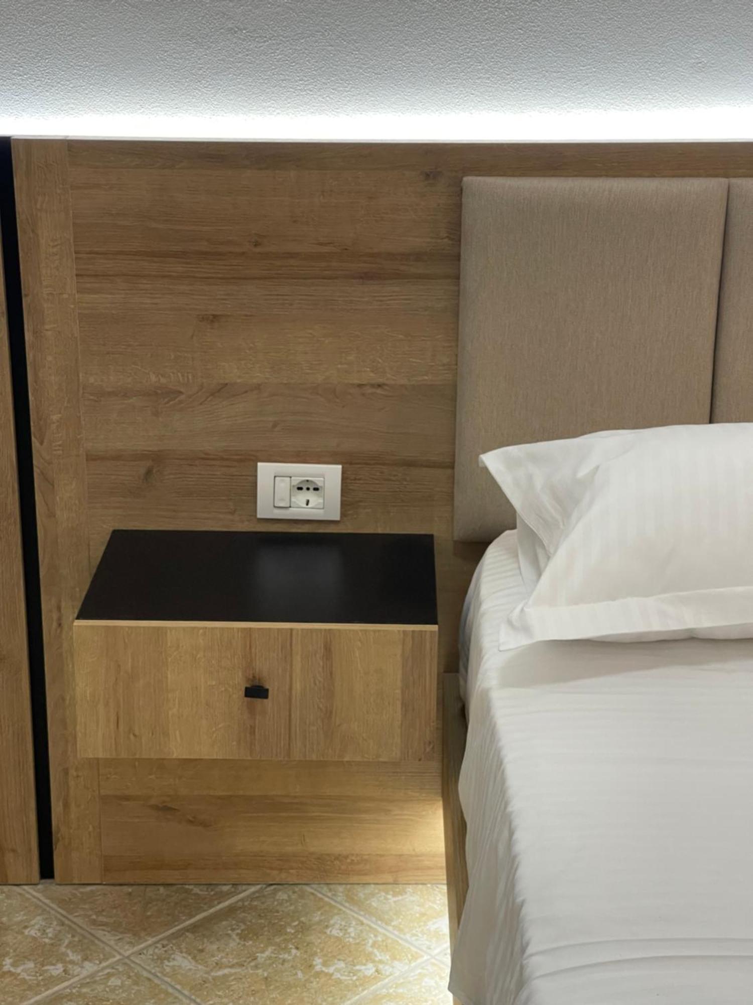 Hotel Riti Široka Εξωτερικό φωτογραφία